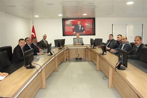 Kaymakamımız Turgay İlhan, Başkanlığında Bağımlılık ile Mücadele Toplantısı Yapıldı.